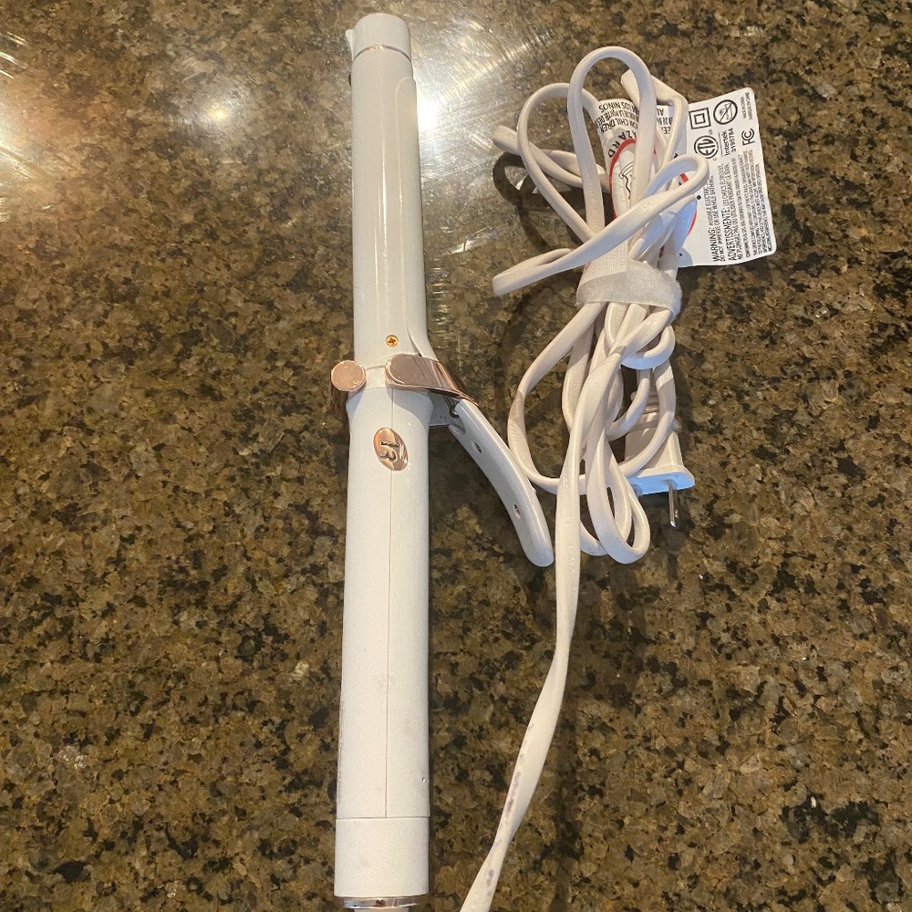 T3 SinglePass Curl 1.0" Ceramic Curling Iron